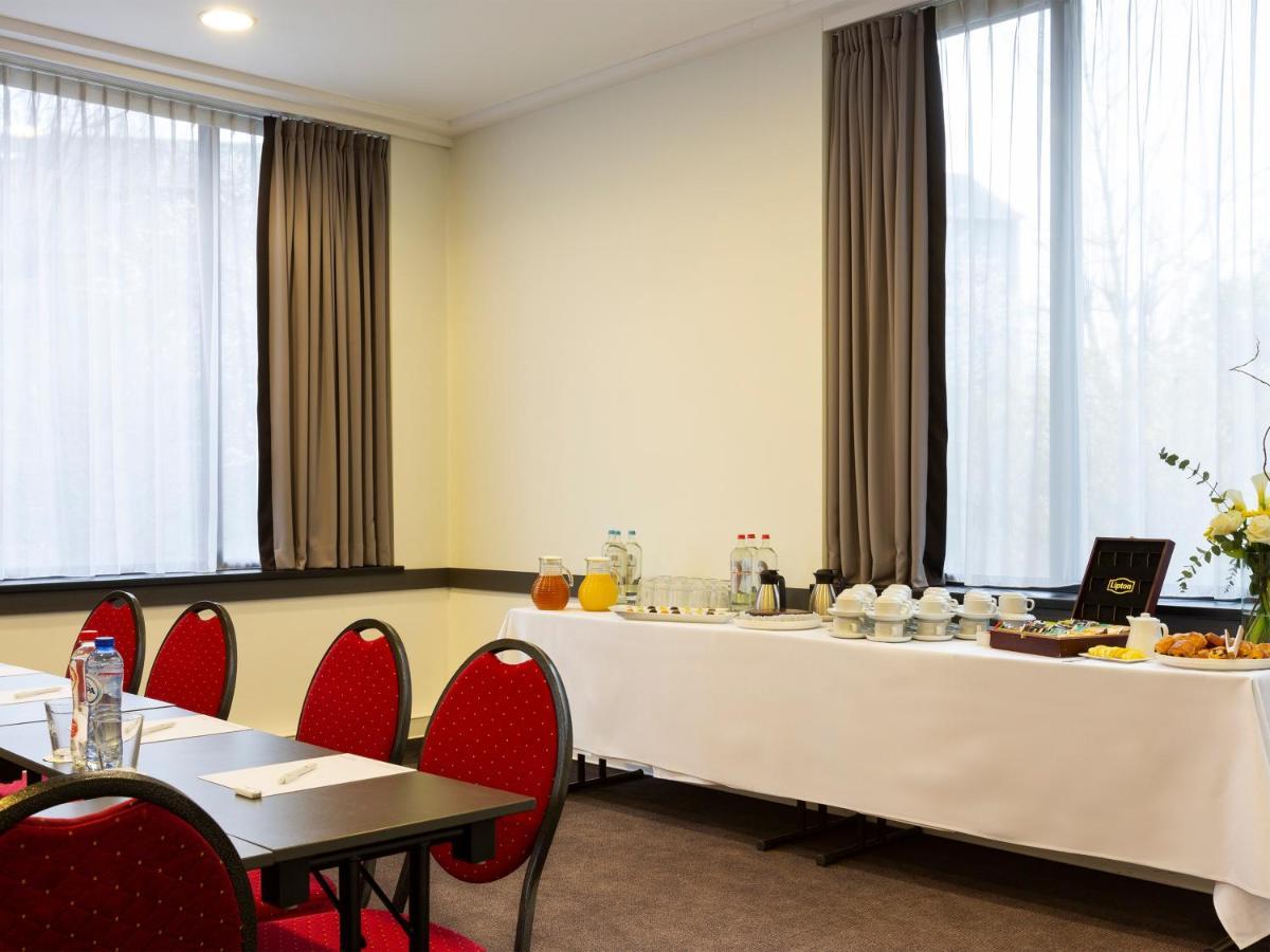 Hotel Ramada Brussels Woluwe Eksteriør billede