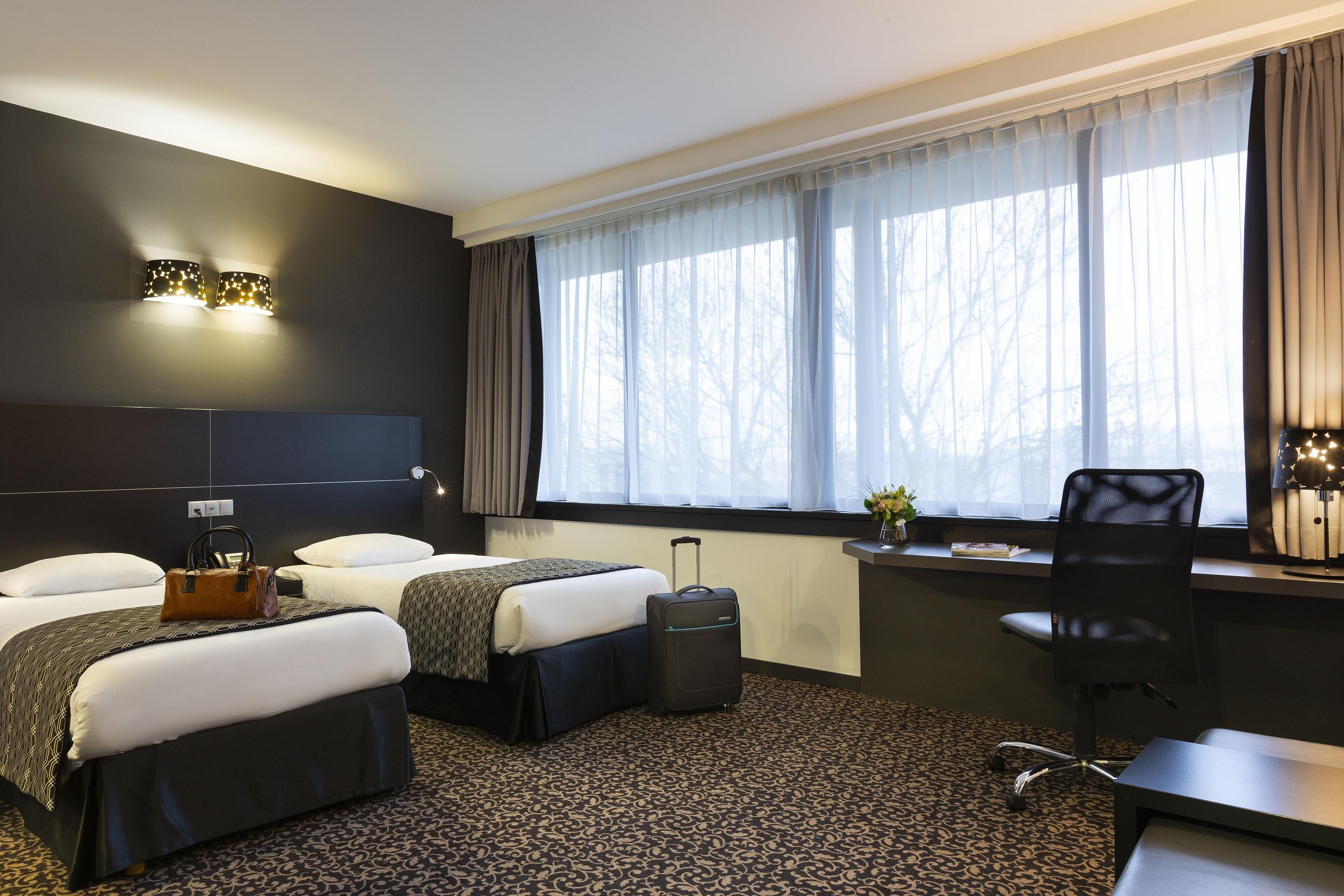 Hotel Ramada Brussels Woluwe Eksteriør billede