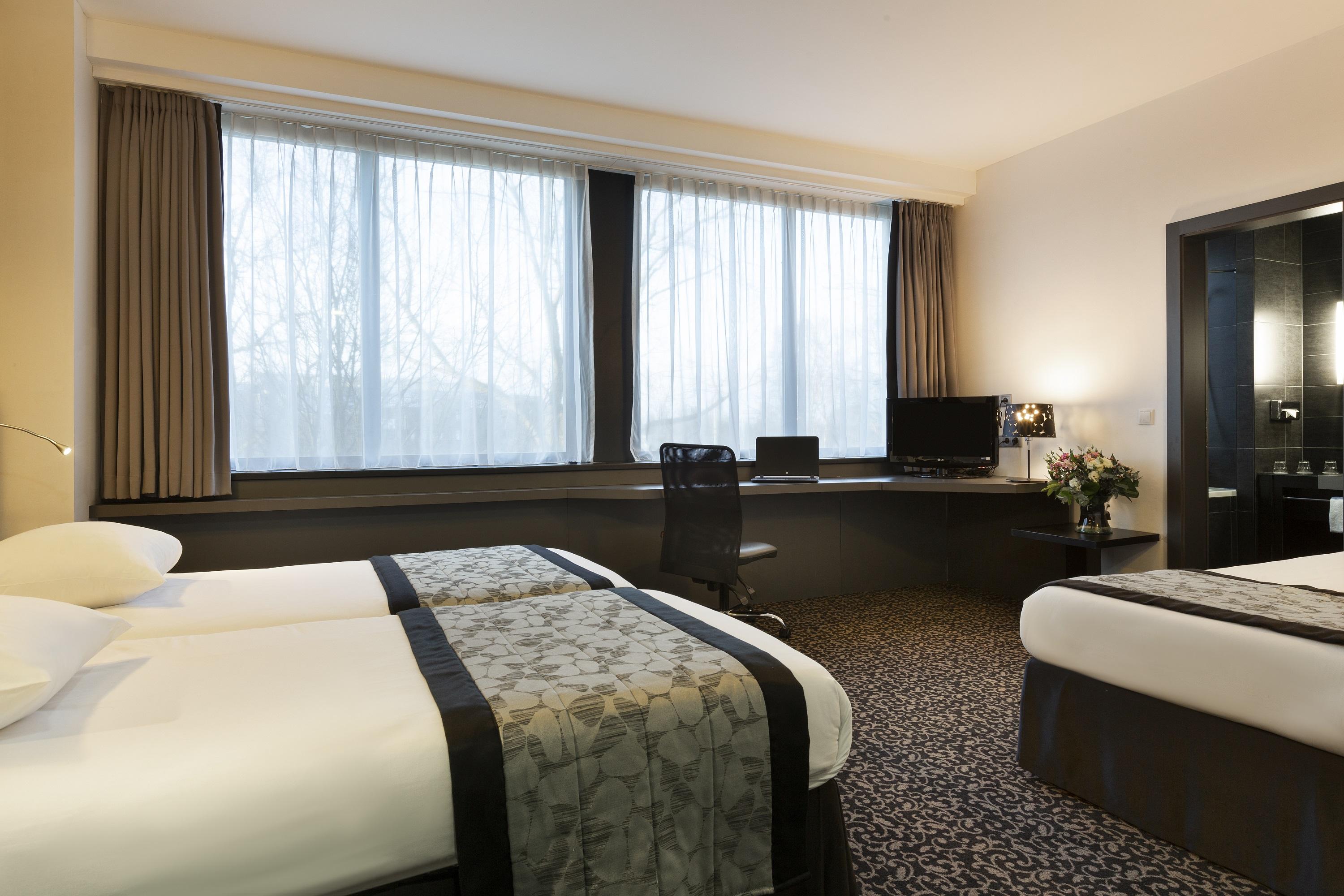 Hotel Ramada Brussels Woluwe Eksteriør billede